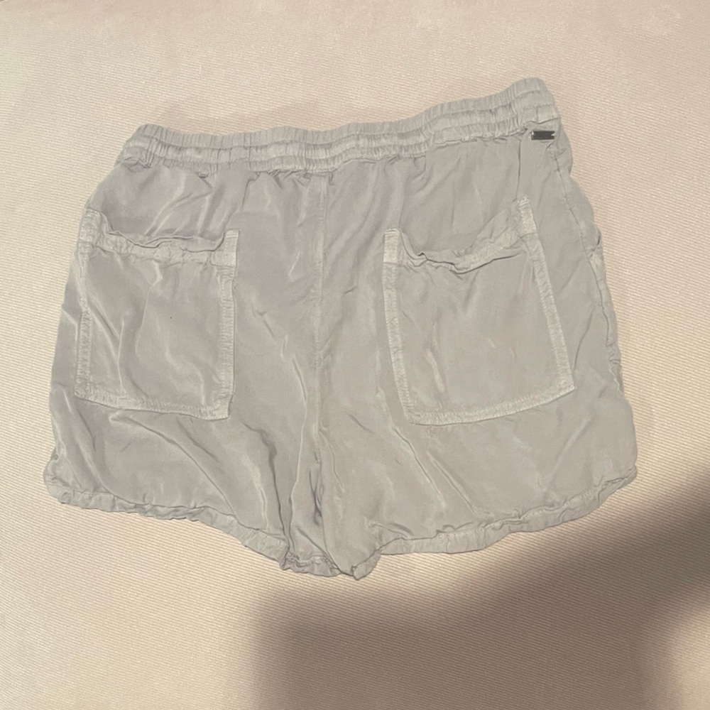 O’Neill Grey Shorts.